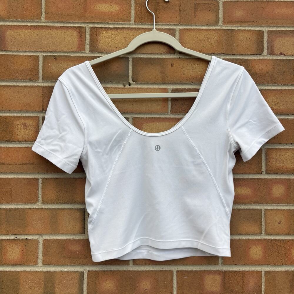 Lululemon Align White Short Sleeve T Shirt Logo Sz Unsure
